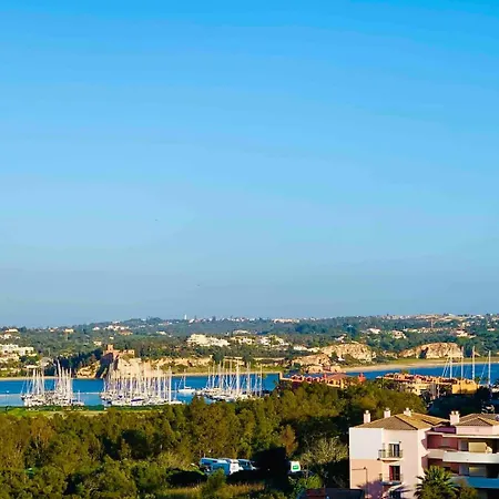 Appartamento Stylish With A View And Portimão