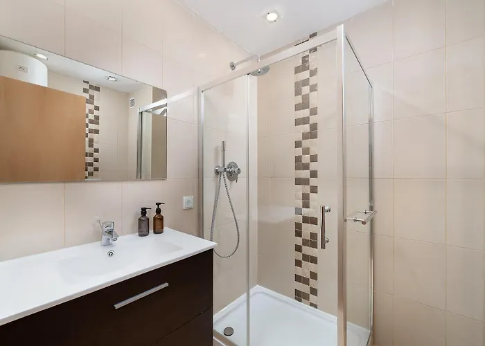 Stylish With A View And Daire