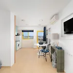 Stylish With A View And Apartment *