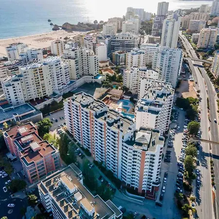 Bright Apt Marina View Steps To Beach